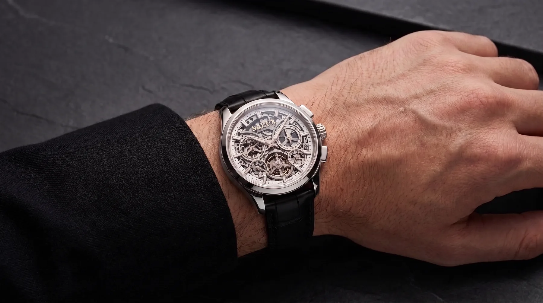 SLX-2601 worn, 41.5 mm on the wrist